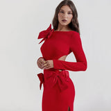 Robe de soirée chic et glamour rouge - LUNÉA : Élégance et audace